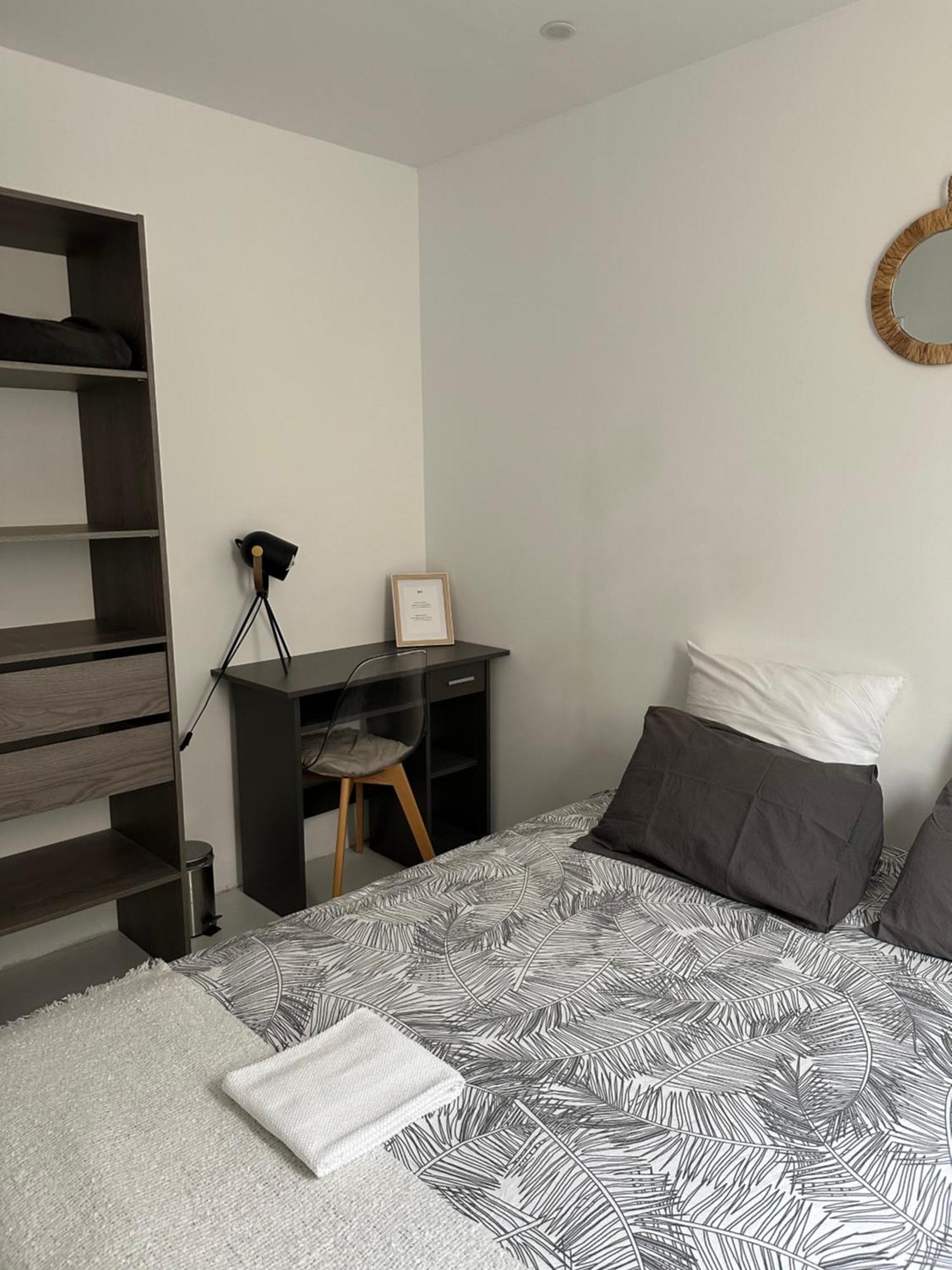 Privat Room In Private Security Residence With Free Parking, 1 Minute From Tramway, 9 Minutes From De Center, Accessible All Transports Νίκαια Εξωτερικό φωτογραφία